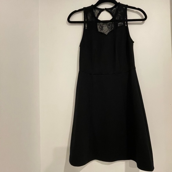 Vero Moda Lace Black Dress XS - Picture 1 of 9